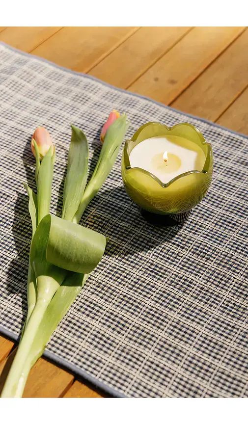 Paddywax Tulip Glass Candle | Thumbnail 2