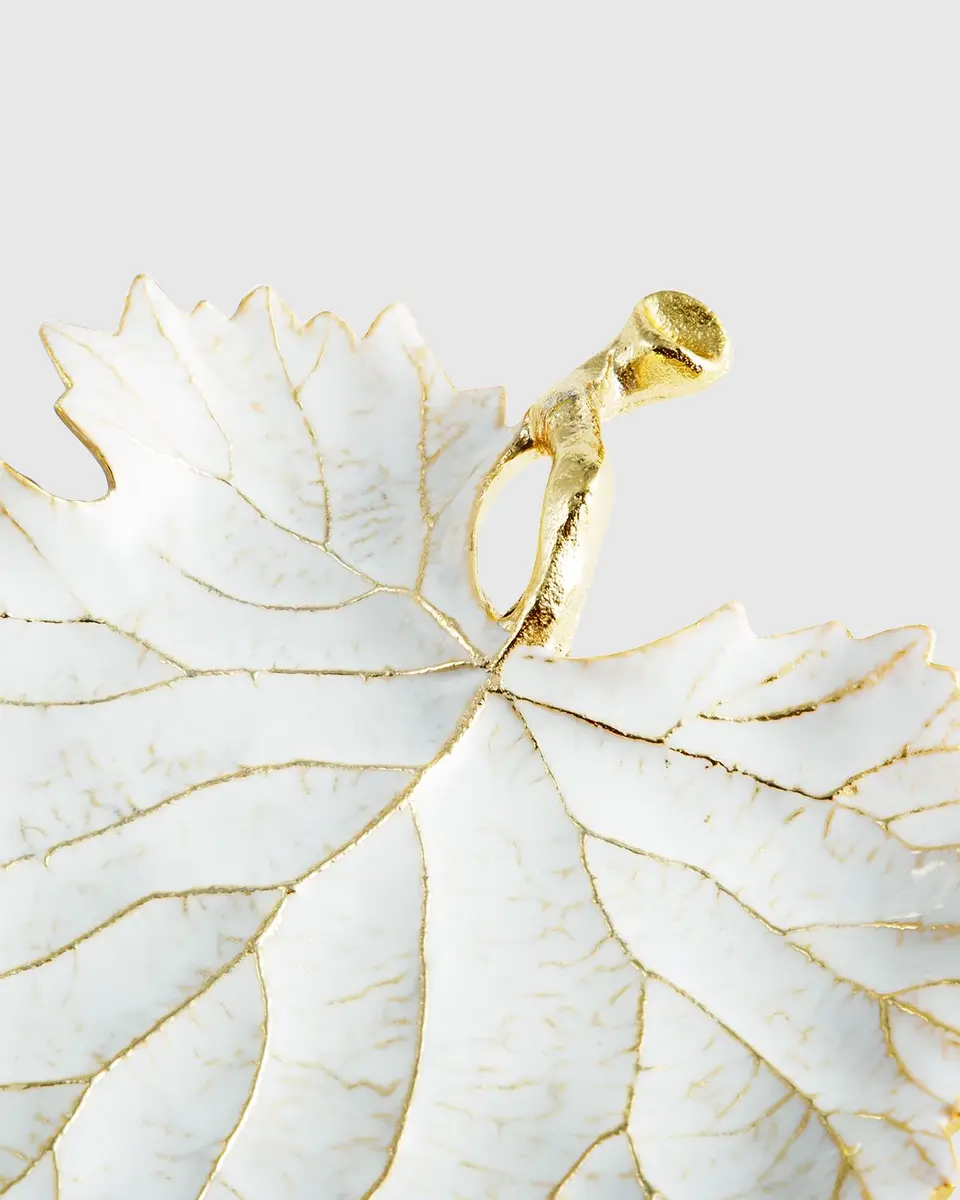 Michael Aram Winter Leaves Grape Leaf Dish | Thumbnail 2 Michael Aram Winter Leaves Grape Leaf Dish | Thumbnail 2