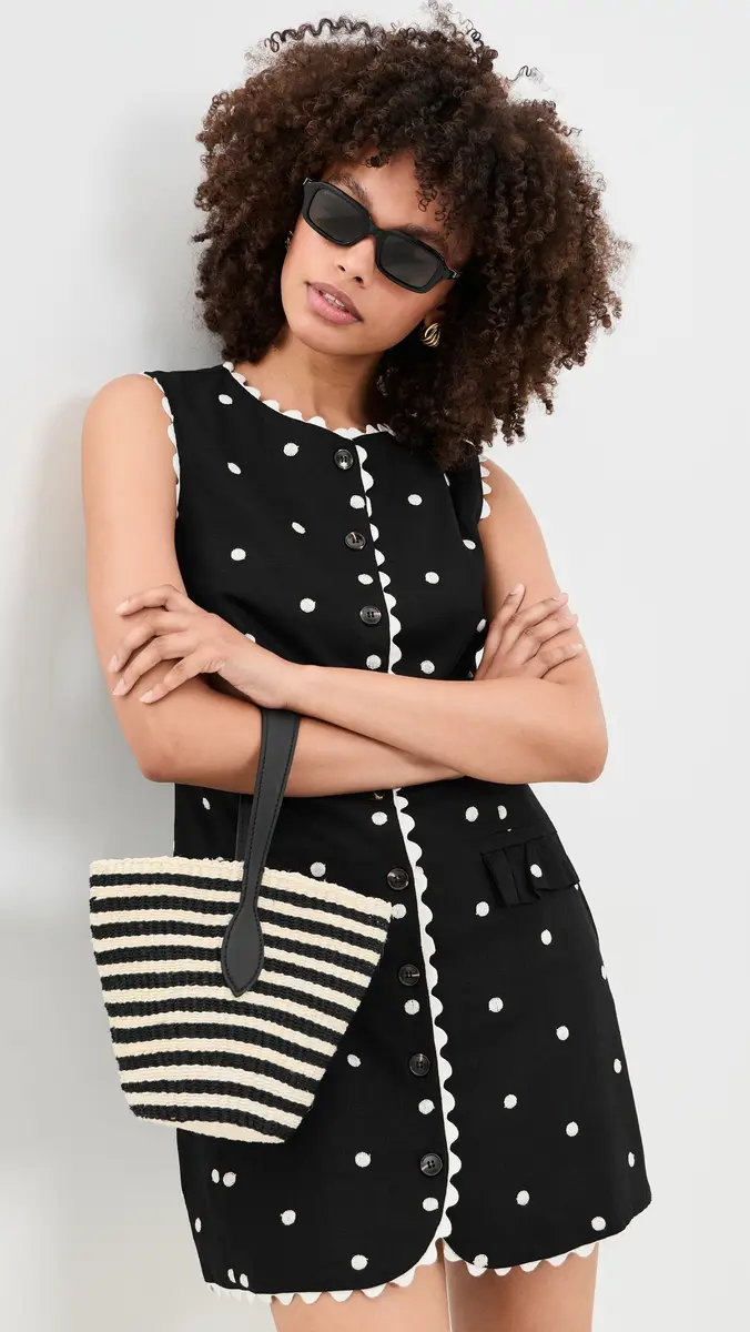 En Saison Heather Embroidered Mini Dress | Thumbnail 2 En Saison Heather Embroidered Mini Dress | Thumbnail 2