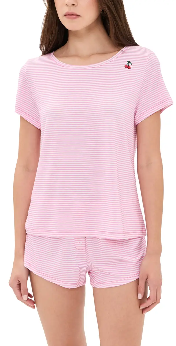 Stripe & Stare T-Shirt & horty et Roller tripe | Image 1 Stripe & Stare T-Shirt & horty et Roller tripe | Image 1