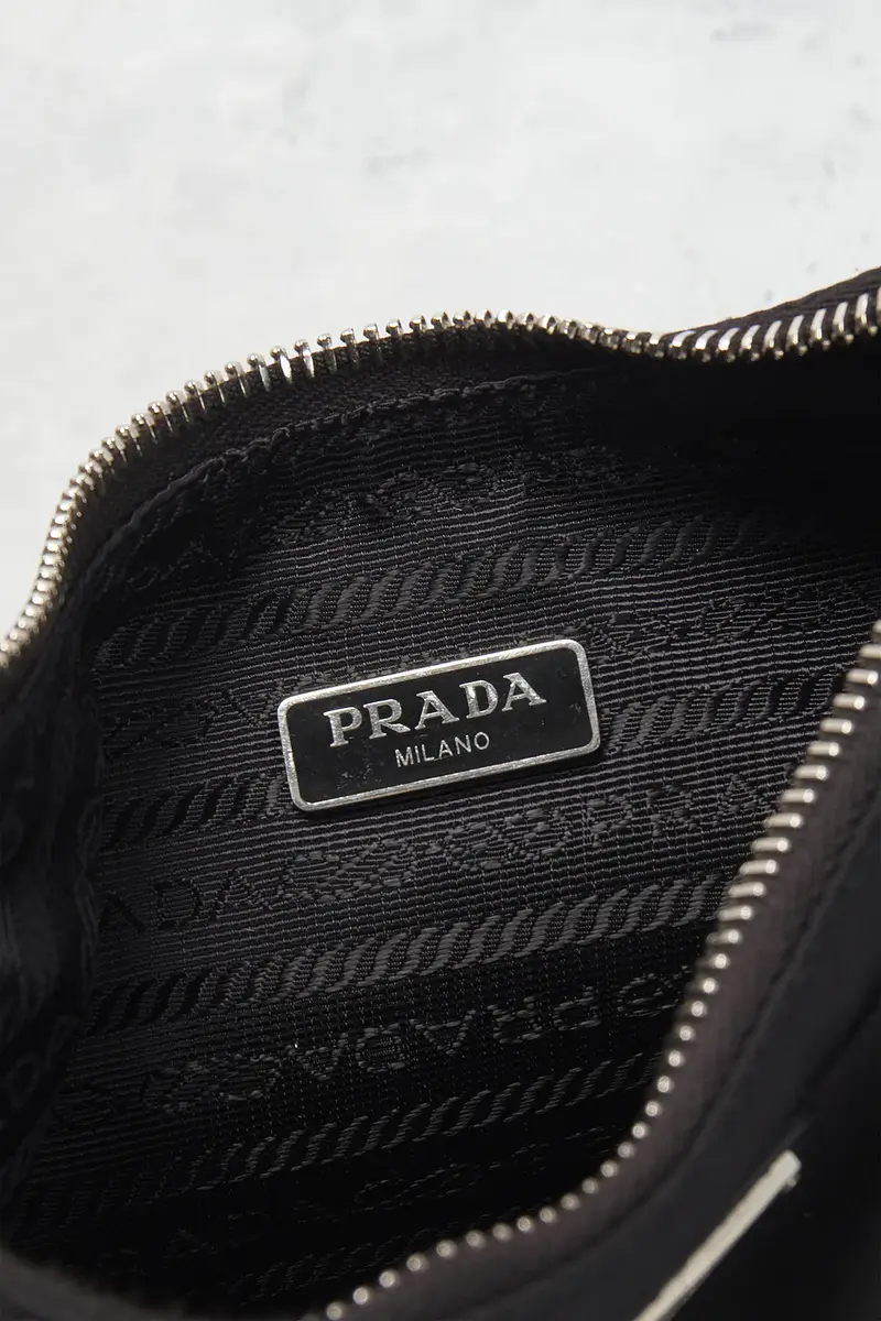 Prada Re-Edition 2005 Re-Nylon Shoulder Bag | Thumbnail 15 Prada Re-Edition 2005 Re-Nylon Shoulder Bag | Thumbnail 15