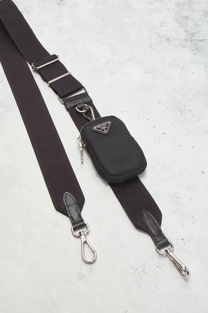 Prada Re-Edition 2005 Re-Nylon Shoulder Bag | Thumbnail 18 Prada Re-Edition 2005 Re-Nylon Shoulder Bag | Thumbnail 18