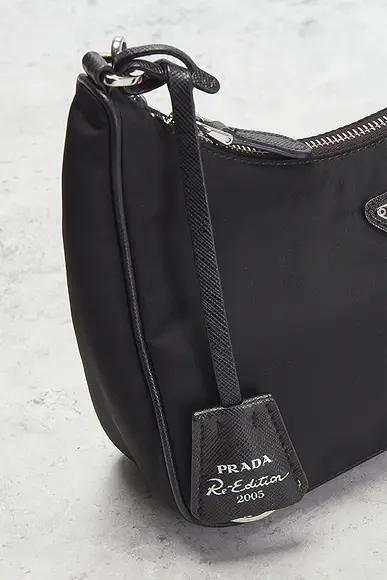 Prada Re-Edition 2005 Re-Nylon Shoulder Bag | Thumbnail 7 Prada Re-Edition 2005 Re-Nylon Shoulder Bag | Thumbnail 7