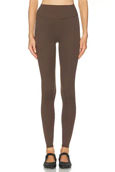 NikeSKIMS Matte Legging | Image 1 NikeSKIMS Matte Legging | Image 1