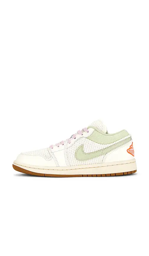 Jordan Air Jordan 1 Low SE Sneaker | Thumbnail 5 Jordan Air Jordan 1 Low SE Sneaker | Thumbnail 5