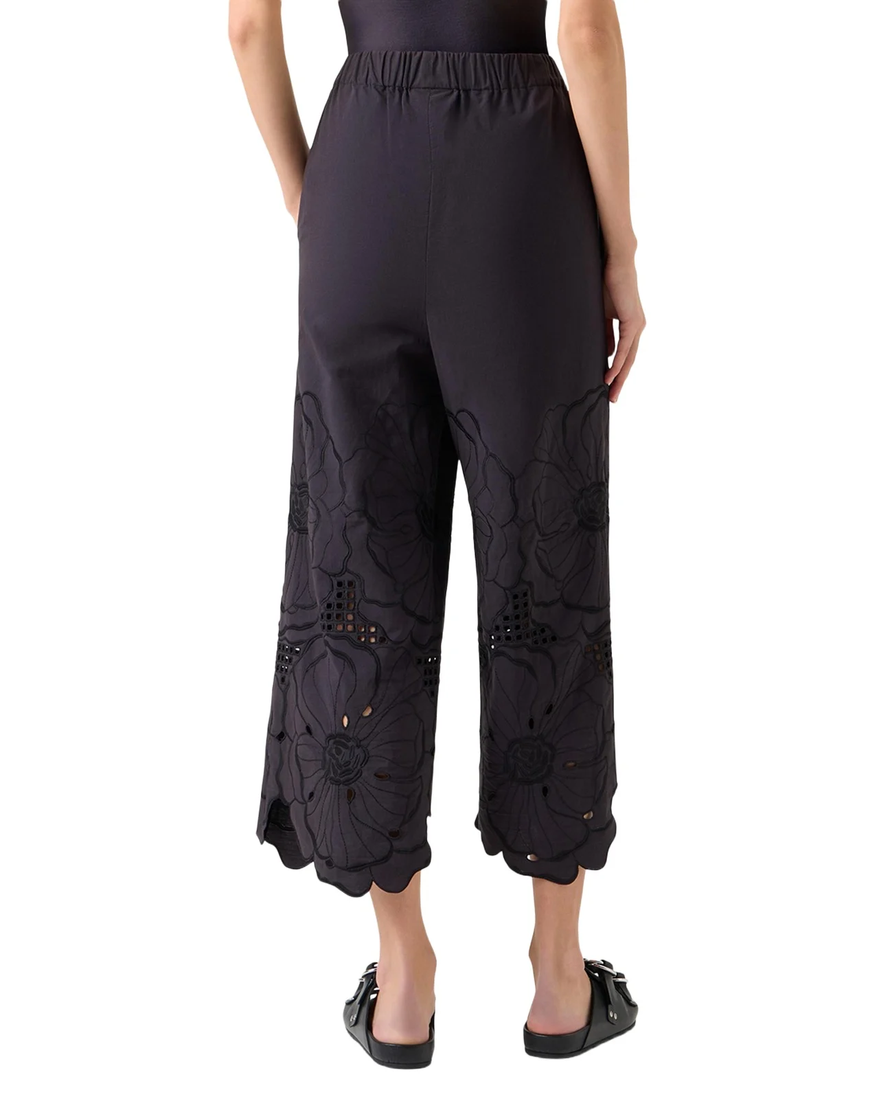 Akris punto Frey Flower Eyelet Pants in Cotton Poplin