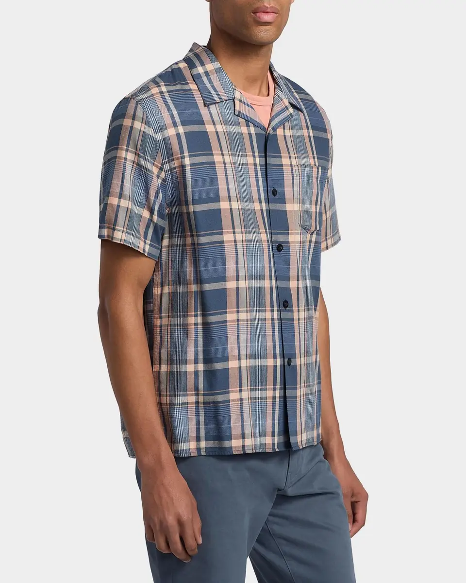 Vince Men's Prine Plaid Short-Sleeve Shirt | Thumbnail 6 Vince Men's Prine Plaid Short-Sleeve Shirt | Thumbnail 6