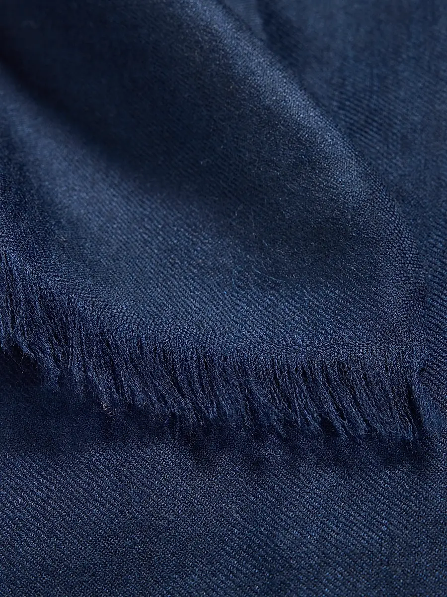 Sofia Cashmere Women's Lightweight Cashmere Scarf | Thumbnail 3 Sofia Cashmere Women's Lightweight Cashmere Scarf | Thumbnail 3