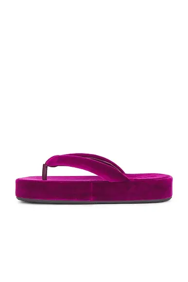 Balenciaga Jet Lag Thong Sandal | Thumbnail 5 Balenciaga Jet Lag Thong Sandal | Thumbnail 5
