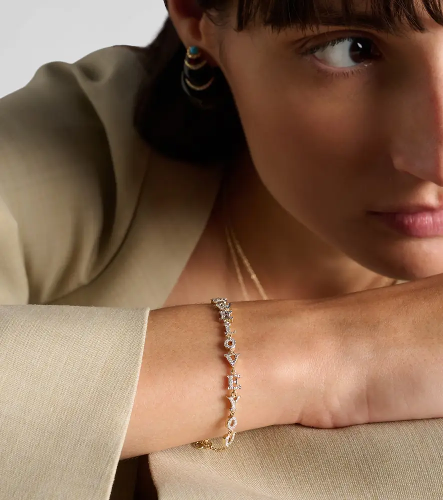 Yvonne Léon Yvonne Léon We Love You 9kt gold chain bracelet with diamonds | Thumbnail 3 Yvonne Léon Yvonne Léon We Love You 9kt gold chain bracelet with diamonds | Thumbnail 3