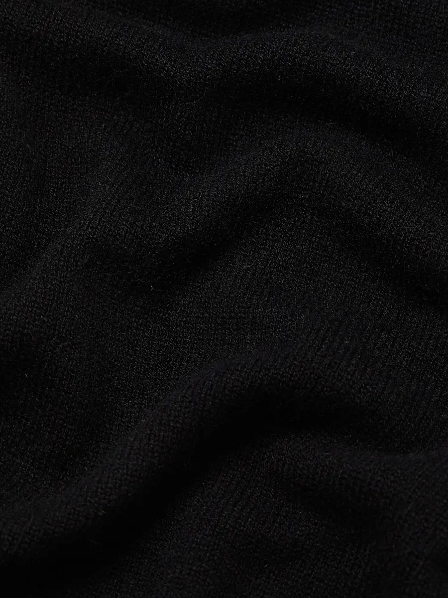 Theory Women's Easy V-Neck Cashmere Sweater | Thumbnail 7