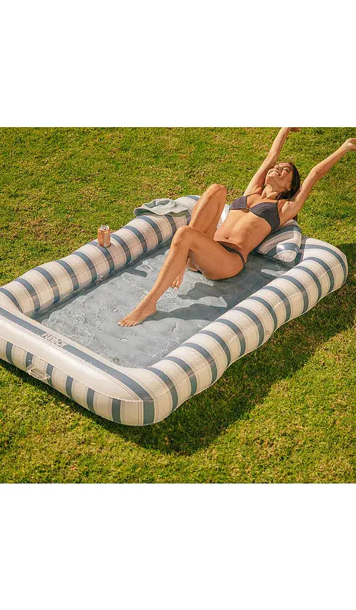 Funboy Tanning Pool | Thumbnail 5
