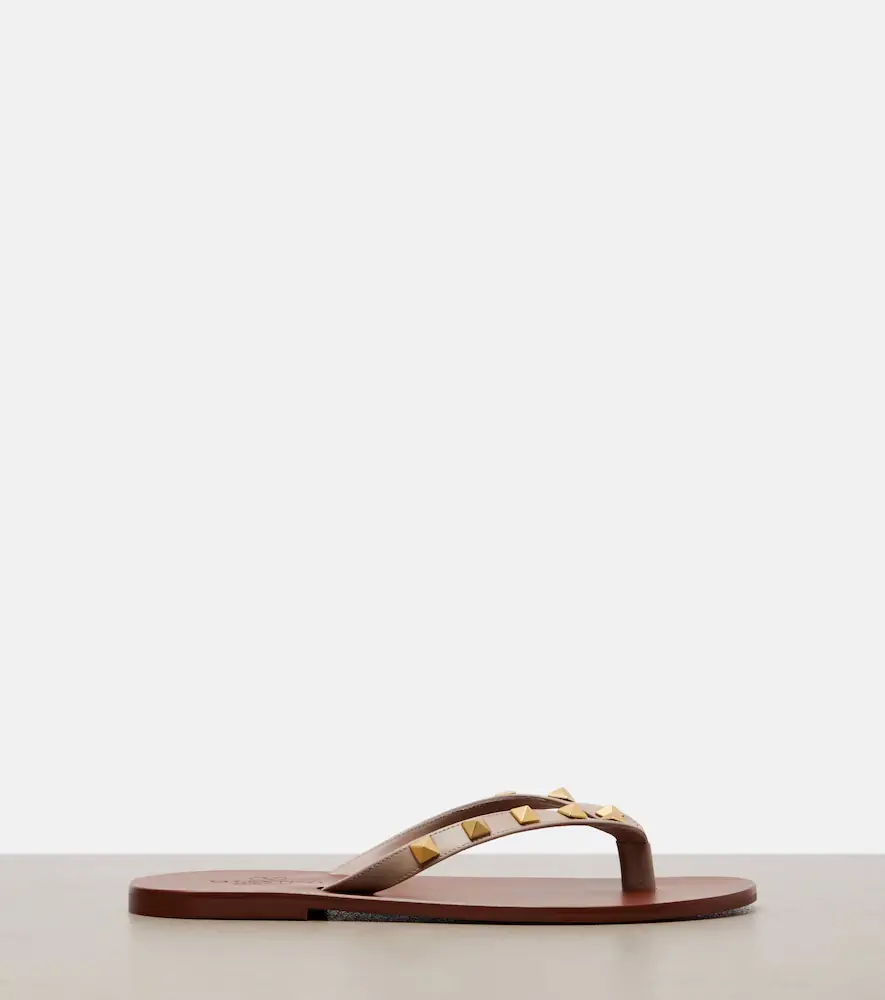 Valentino Garavani Rockstud leather thong sandals | Thumbnail 4 Valentino Garavani Rockstud leather thong sandals | Thumbnail 4