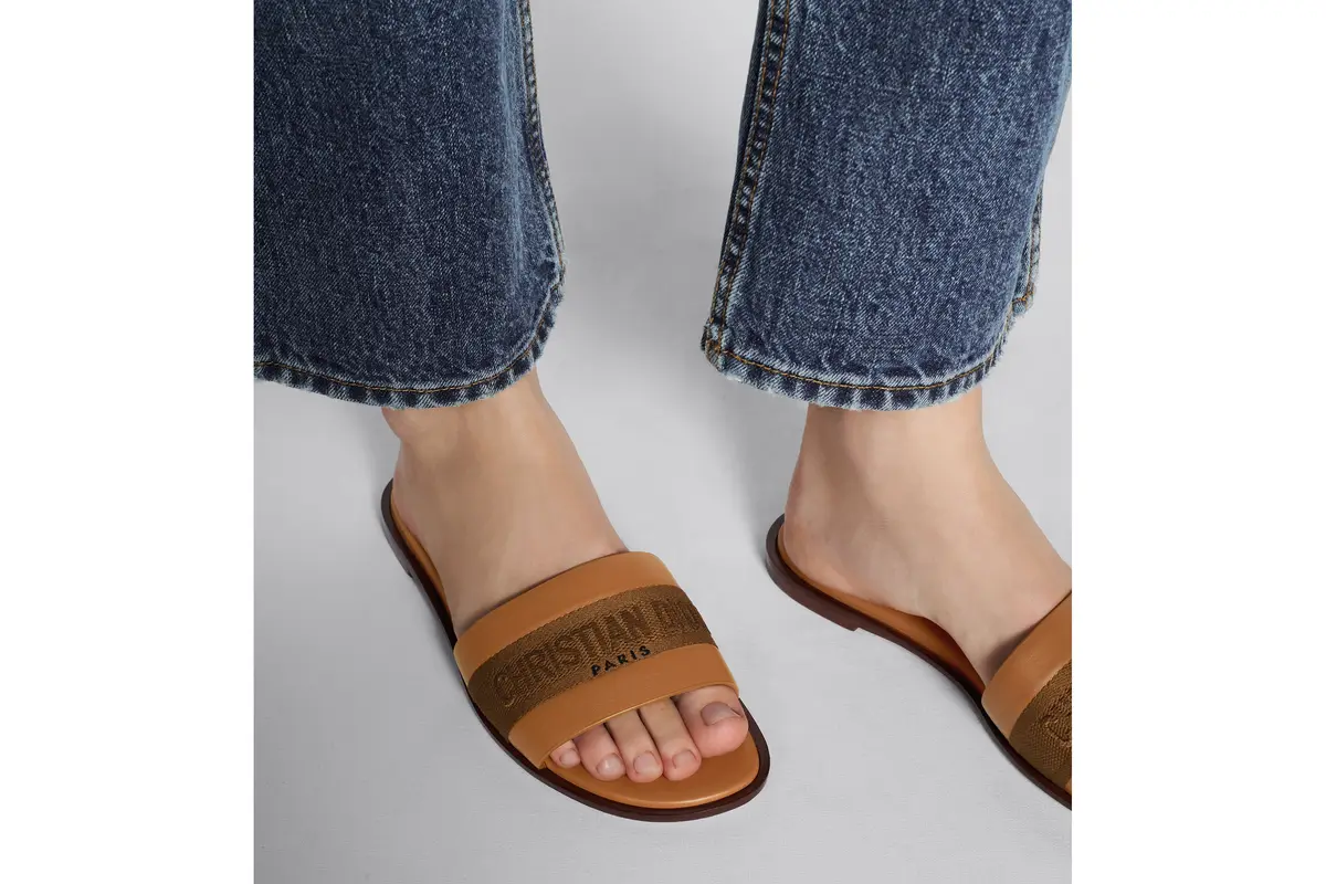 Dior Dway Slide | Thumbnail 3