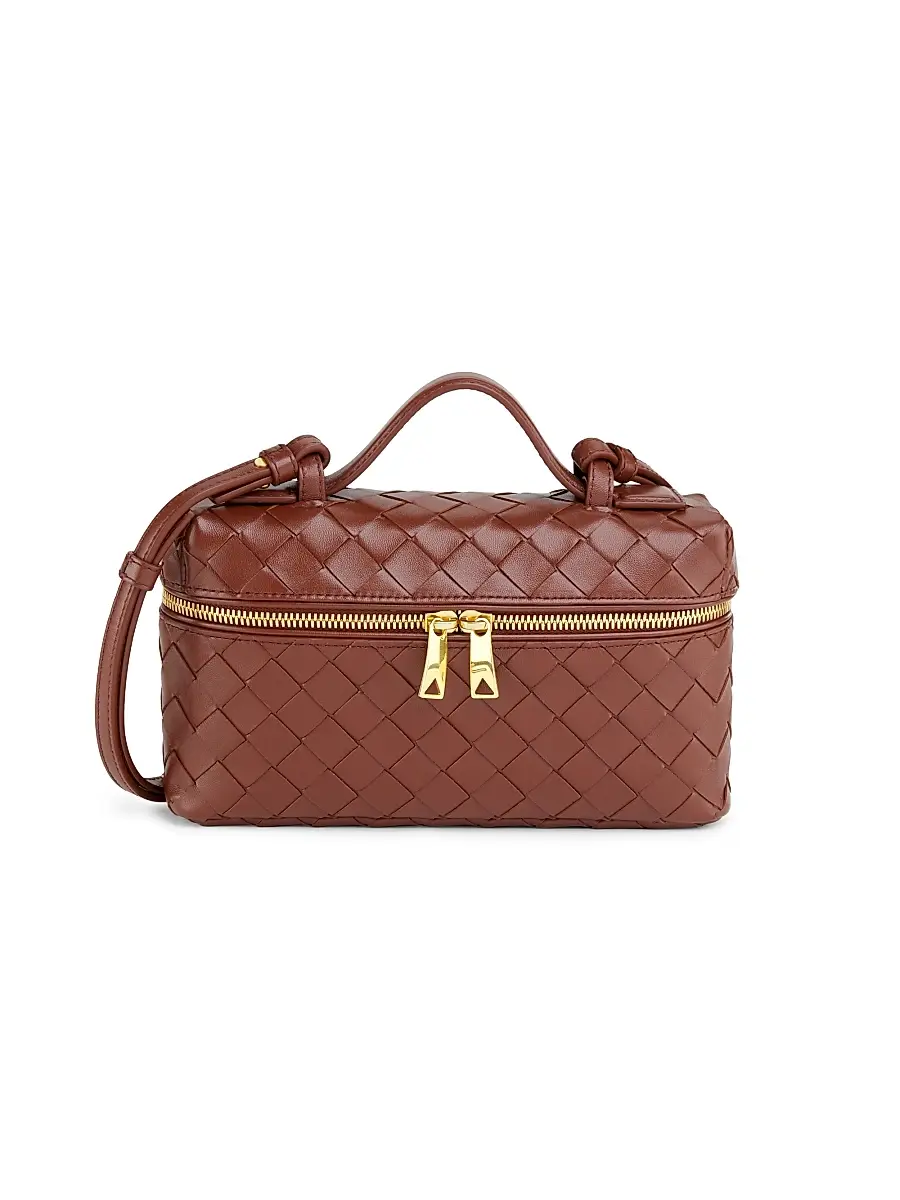 Bottega Veneta Women's Bang Bang Intrecciato Leather Crossbody Vanity Case Bag | Image 1 Bottega Veneta Women's Bang Bang Intrecciato Leather Crossbody Vanity Case Bag | Image 1