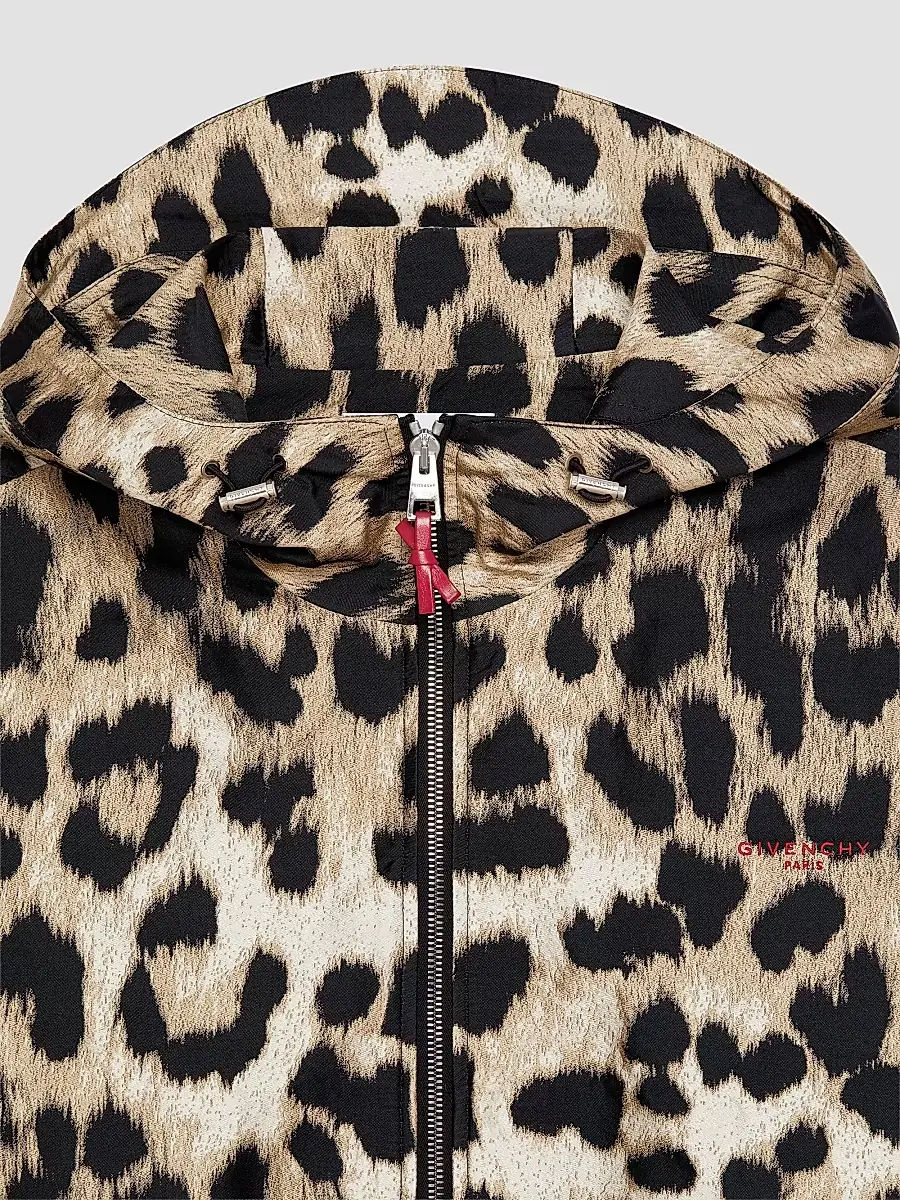 Givenchy Women's Windbreaker in Leopard Jacquard - Beige | Thumbnail 6 Givenchy Women's Windbreaker in Leopard Jacquard - Beige | Thumbnail 6