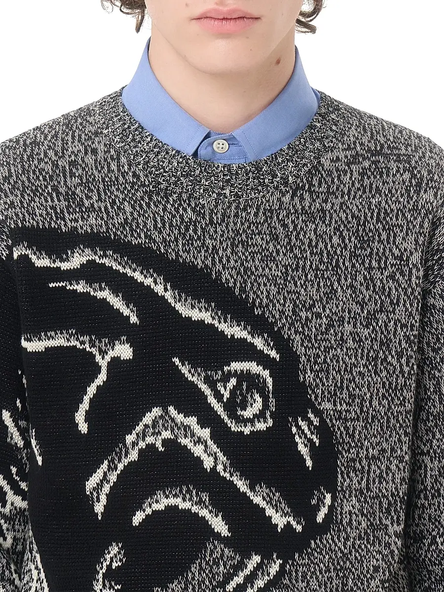 Valentino Men's Cotton and Mouliné Wool Sweater with Panther Jacquard - Ivory Black | Thumbnail 6 Valentino Men's Cotton and Mouliné Wool Sweater with Panther Jacquard - Ivory Black | Thumbnail 6