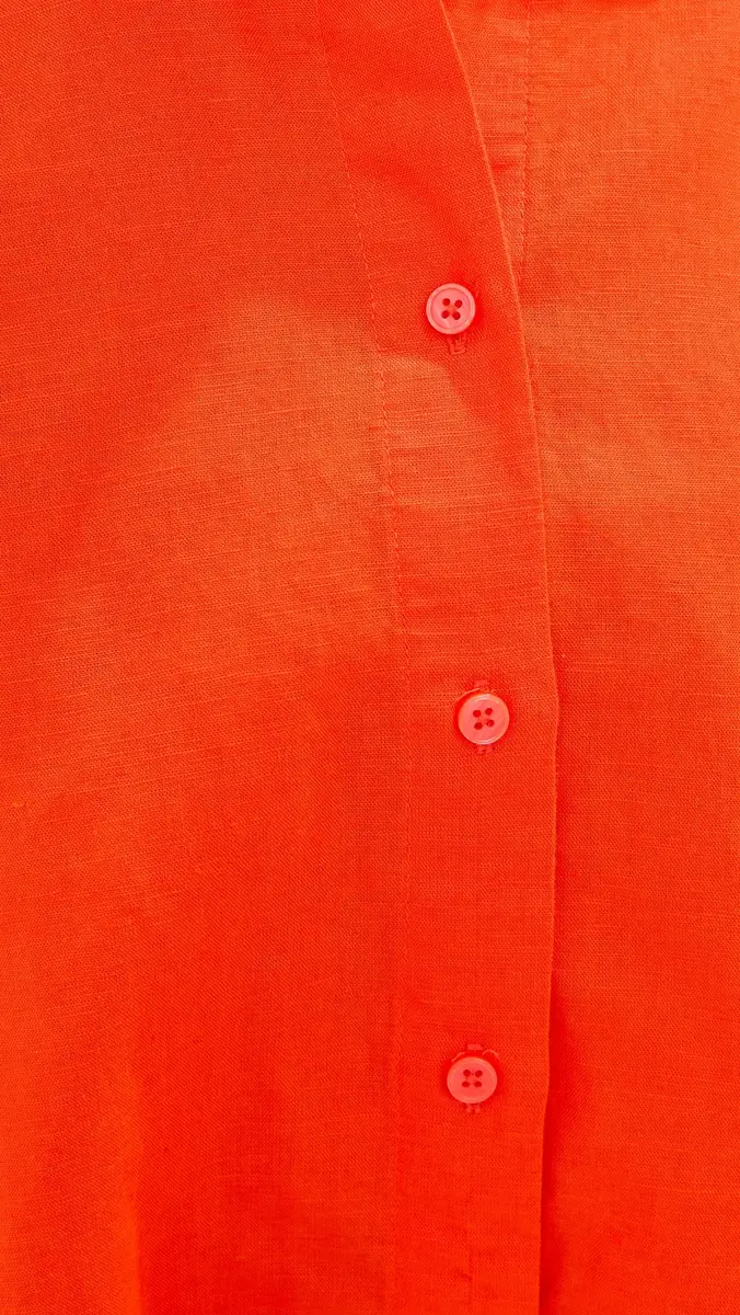 LE BOP Felicity Boxy Cropped Linen Button Down | Thumbnail 6 LE BOP Felicity Boxy Cropped Linen Button Down | Thumbnail 6