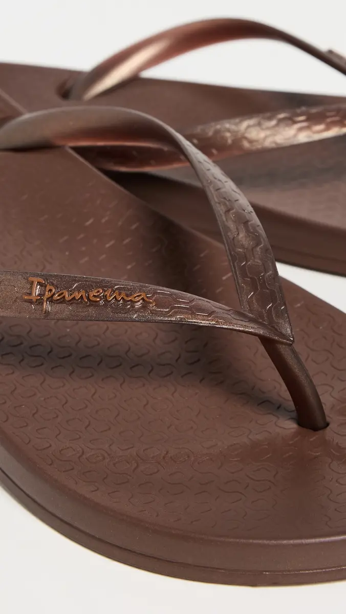 Ipanema Ana Flip Flops | Thumbnail 6