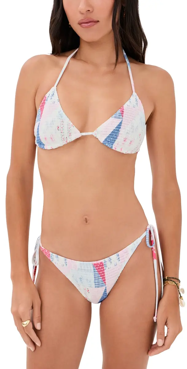 LoveShackFancy aoirse Bikini et Blueberry undae | Image 1 LoveShackFancy aoirse Bikini et Blueberry undae | Image 1