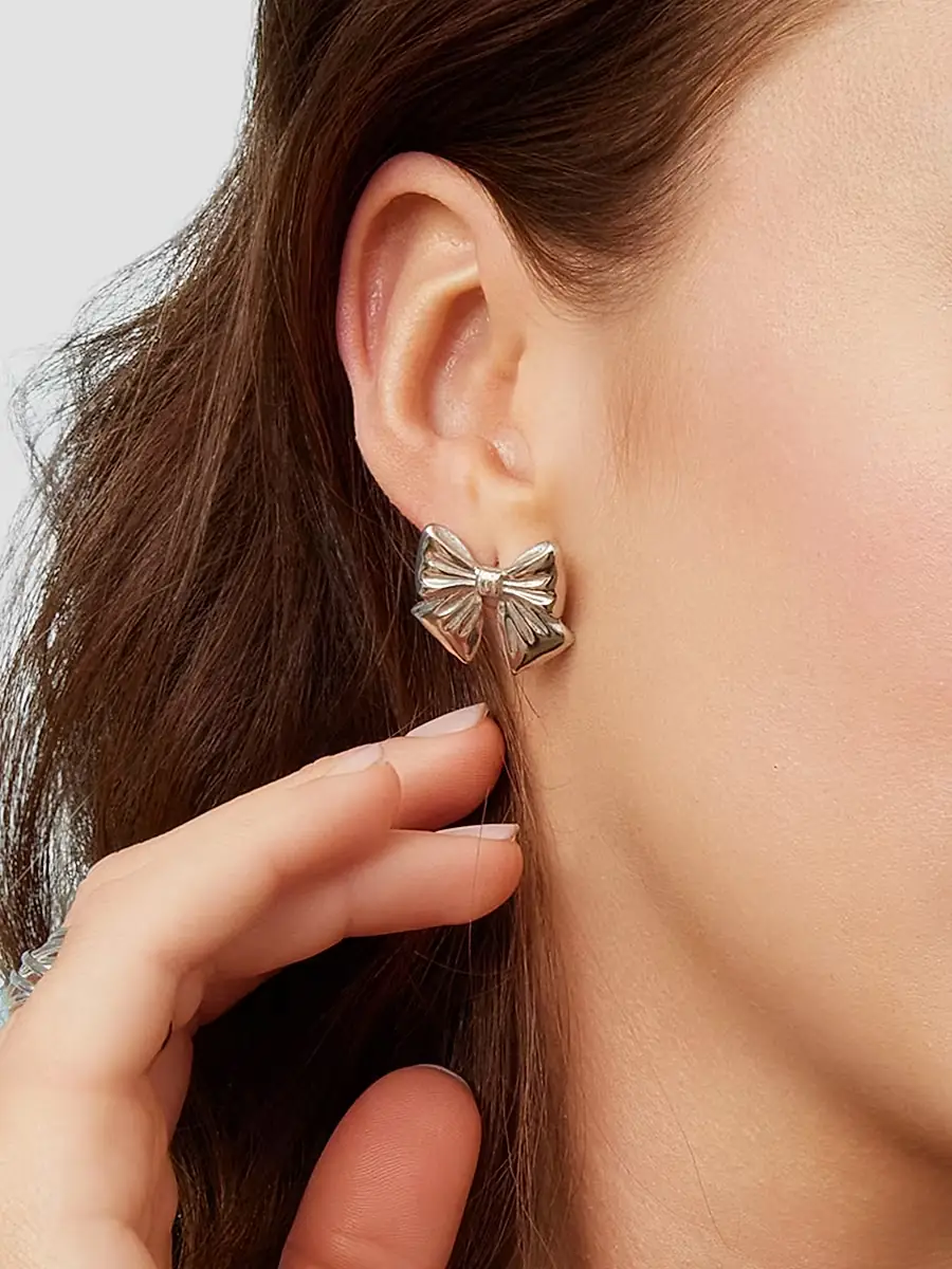 Oradina Women's In The Present Studs in Sterling Silver - Silver | Thumbnail 2