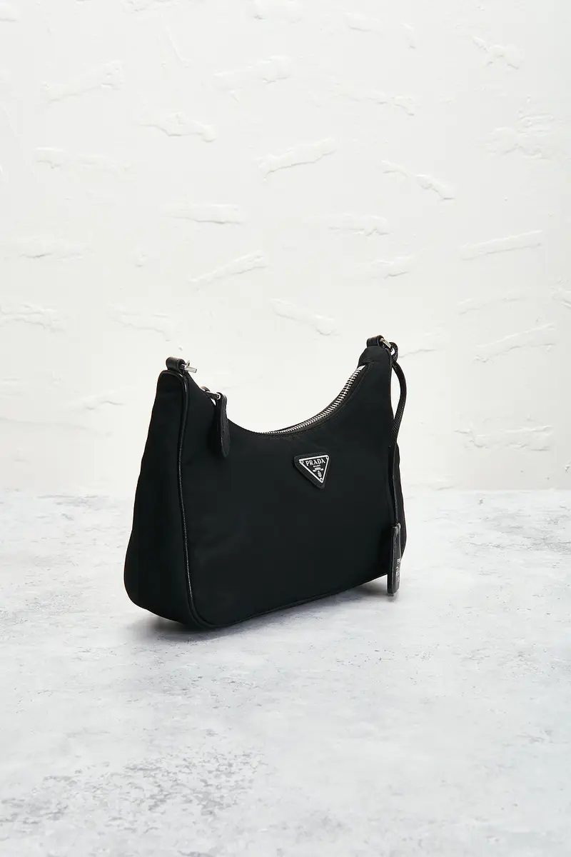 prada Prada Re-Edition 2005 Re-Nylon Shoulder Bag | Thumbnail 4 prada Prada Re-Edition 2005 Re-Nylon Shoulder Bag | Thumbnail 4