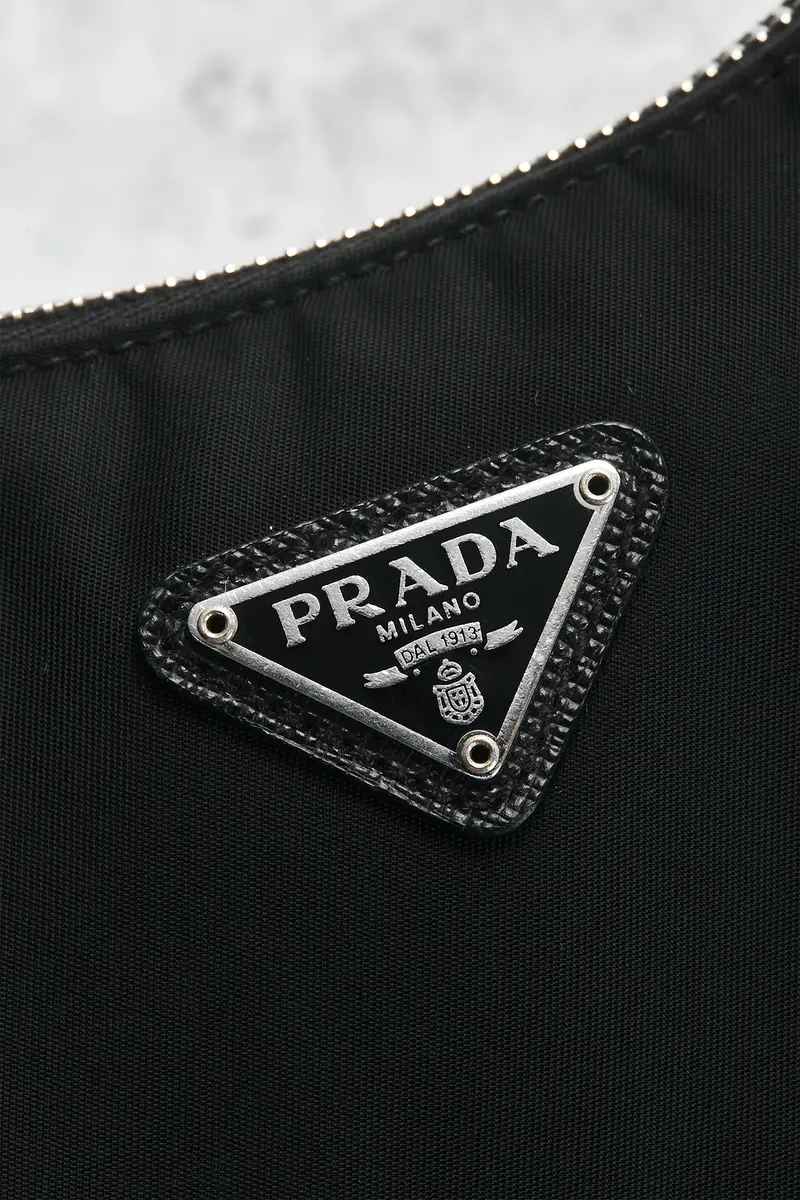 prada Prada Re-Edition 2005 Re-Nylon Shoulder Bag | Thumbnail 5 prada Prada Re-Edition 2005 Re-Nylon Shoulder Bag | Thumbnail 5