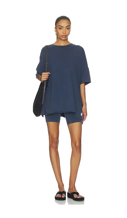 Free People X FP Movement Hot Shot Reversible Set | Image 1 Free People X FP Movement Hot Shot Reversible Set | Image 1