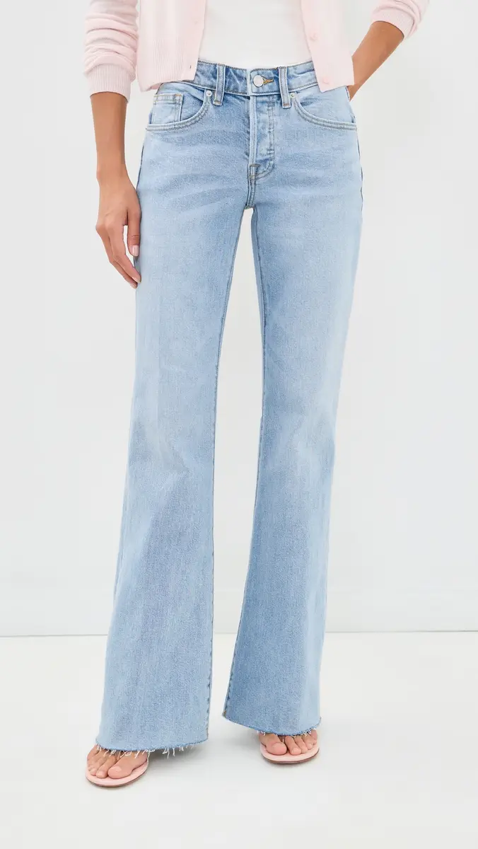 GOOD AMERICAN Vintage Low Relaxed Flare Jeans | Thumbnail 2 GOOD AMERICAN Vintage Low Relaxed Flare Jeans | Thumbnail 2