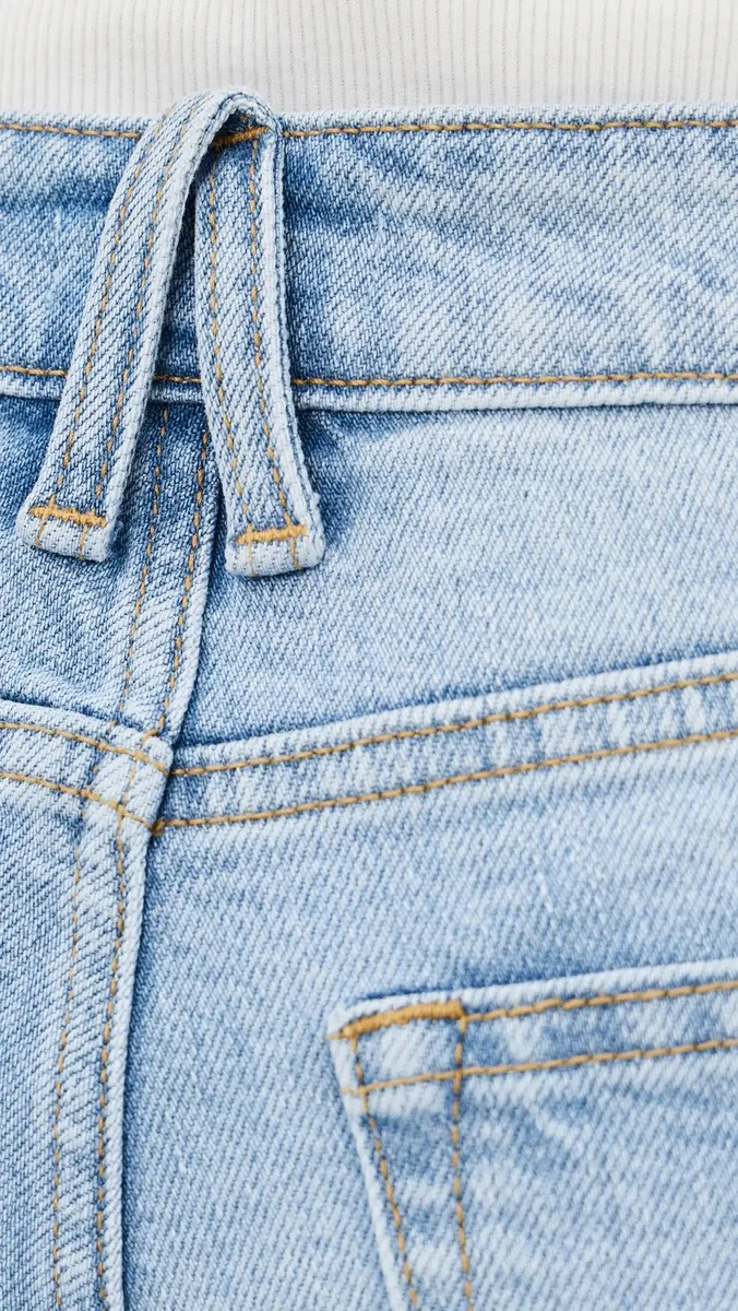 GOOD AMERICAN Vintage Low Relaxed Flare Jeans | Thumbnail 6 GOOD AMERICAN Vintage Low Relaxed Flare Jeans | Thumbnail 6