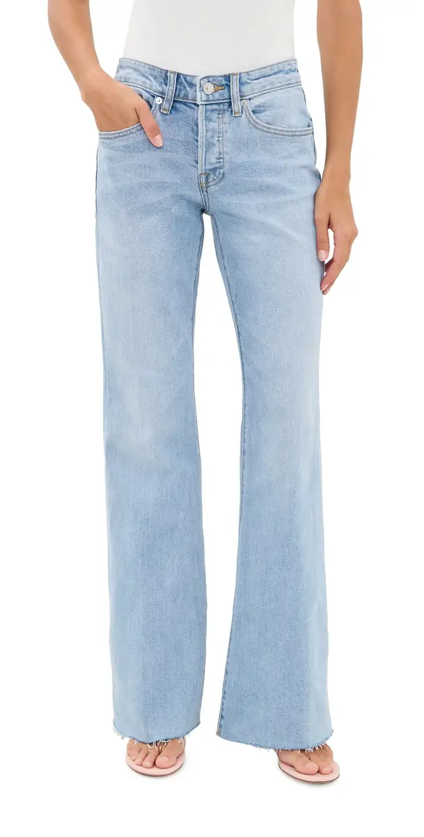 GOOD AMERICAN Vintage Low Relaxed Flare Jeans Indigo88 | Image 1 GOOD AMERICAN Vintage Low Relaxed Flare Jeans Indigo88 | Image 1