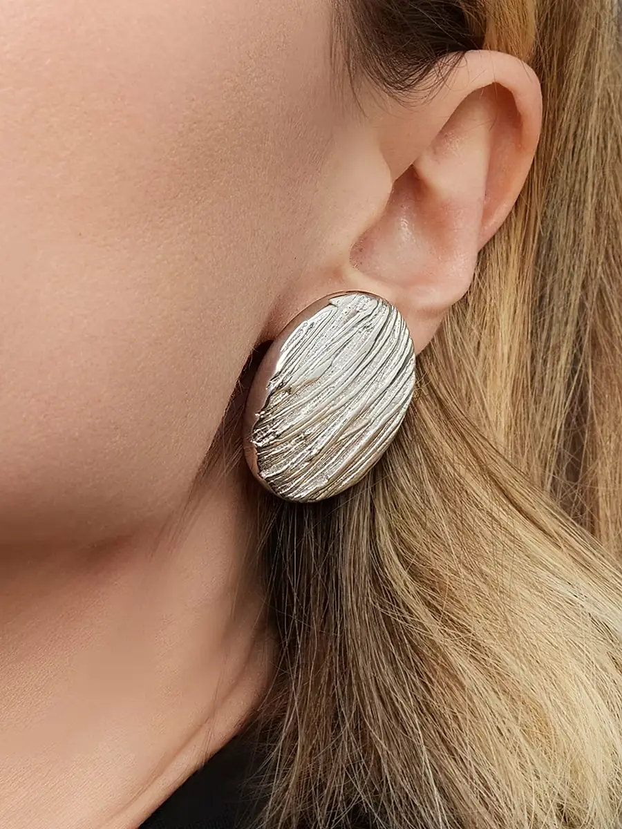 Oradina Women's Linen Button Earrings in Sterling Silver - Silver | Thumbnail 3 Oradina Women's Linen Button Earrings in Sterling Silver - Silver | Thumbnail 3