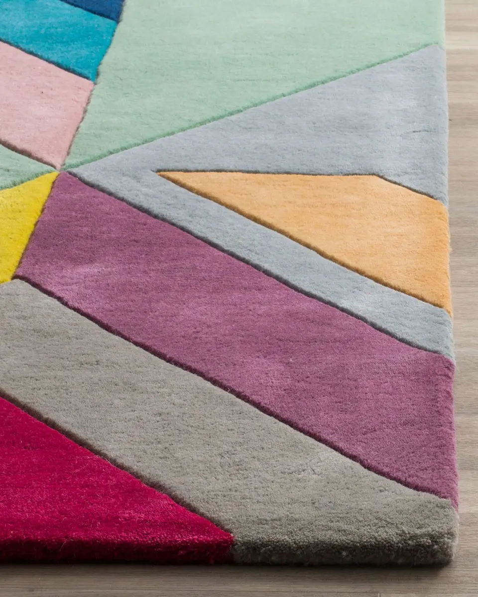 Safavieh Adela Hand-Tufted Rug | Thumbnail 3 Safavieh Adela Hand-Tufted Rug | Thumbnail 3