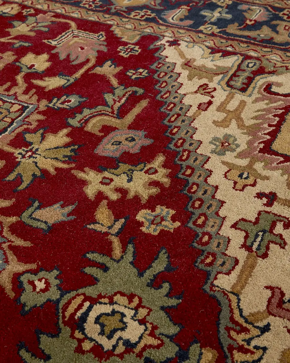 Safavieh Jebediah Hand-Tufted Rug | Thumbnail 2 Safavieh Jebediah Hand-Tufted Rug | Thumbnail 2