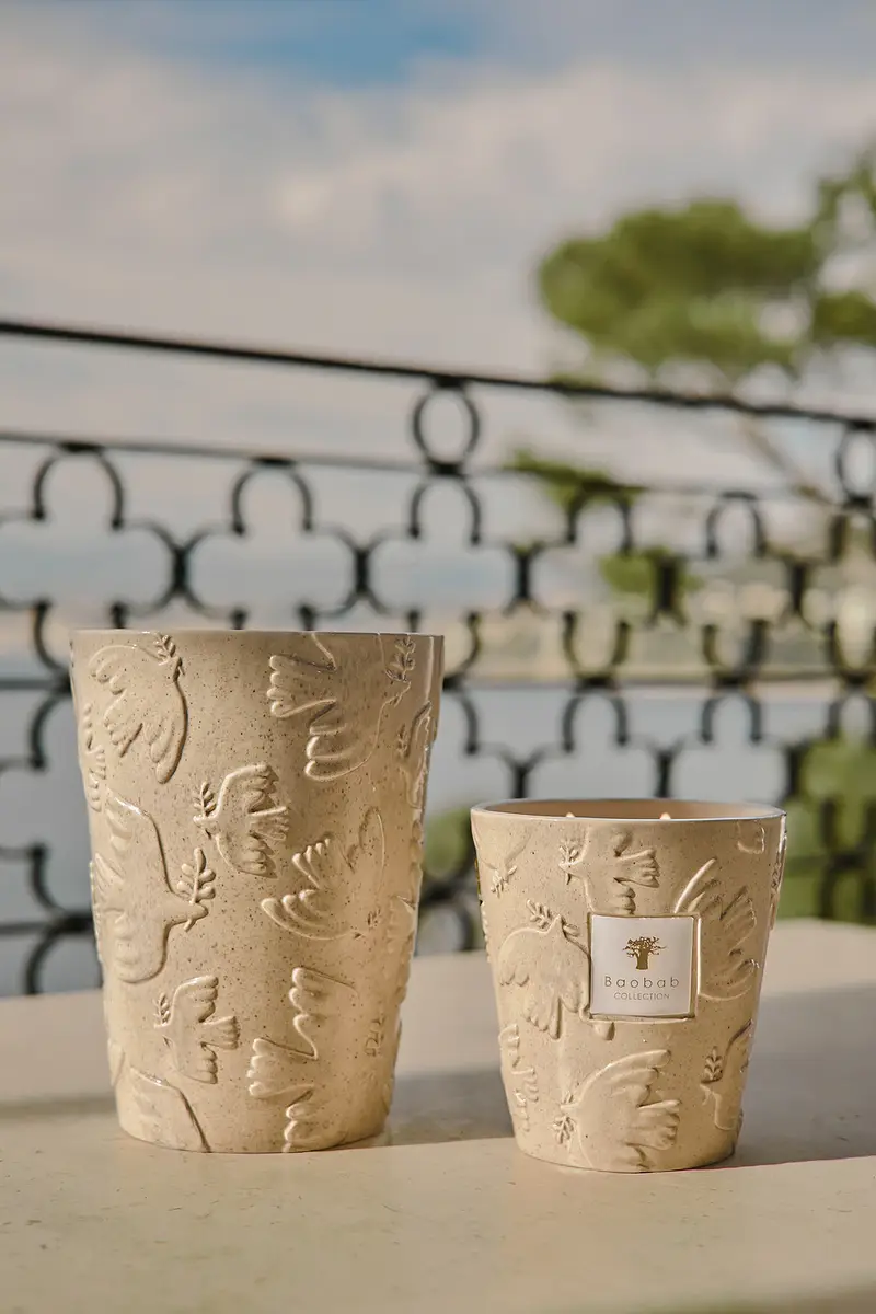 BAOBAB COLLECTION Paz Paloma Classique Candle | Thumbnail 2 BAOBAB COLLECTION Paz Paloma Classique Candle | Thumbnail 2