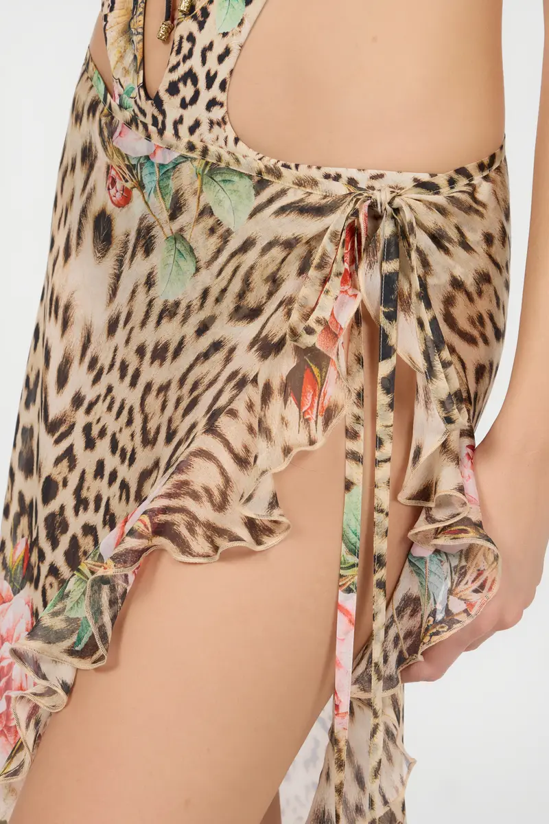 Roberto Cavalli Jaguar Roses Print Sarong | Thumbnail 4