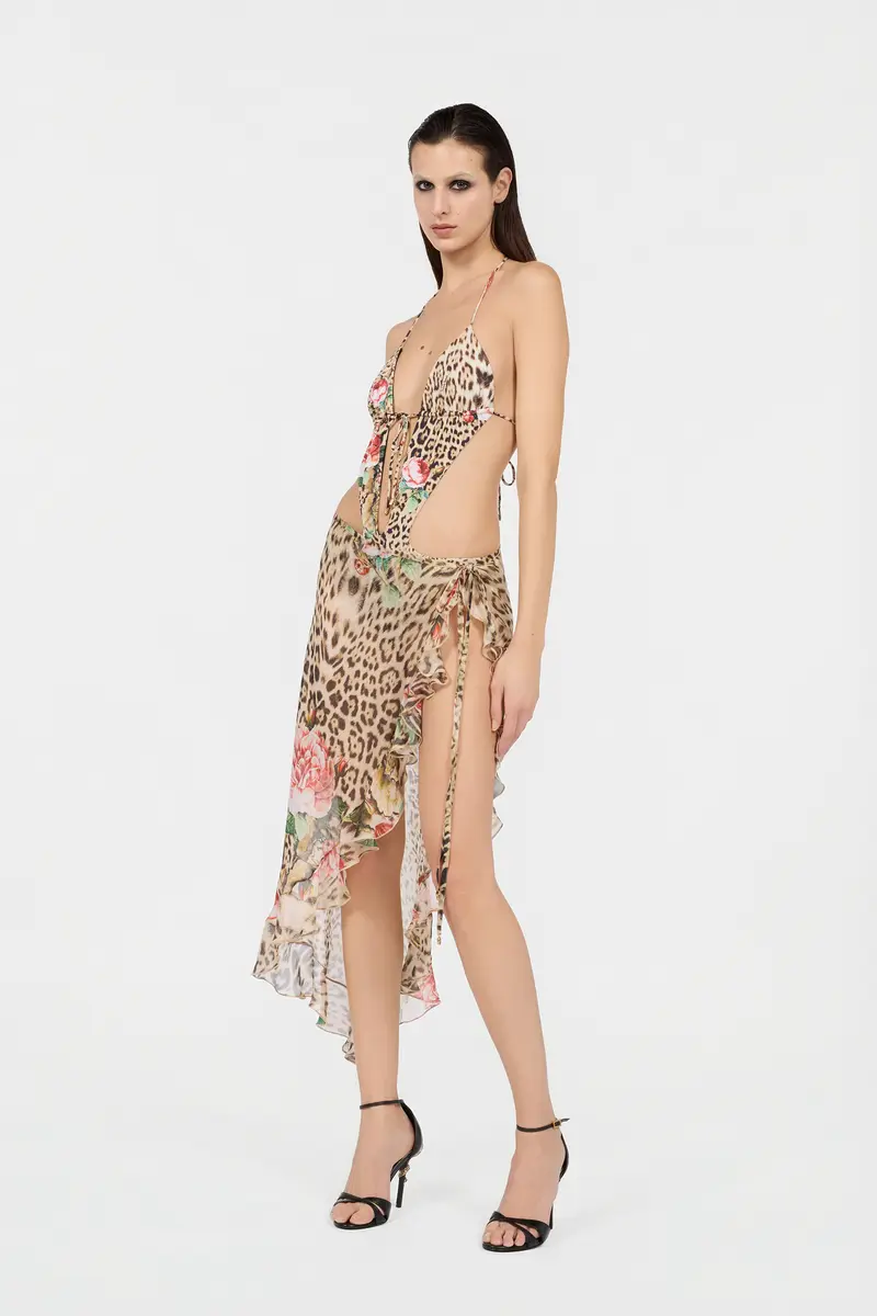 Roberto Cavalli Jaguar Roses Print Sarong | Thumbnail 6
