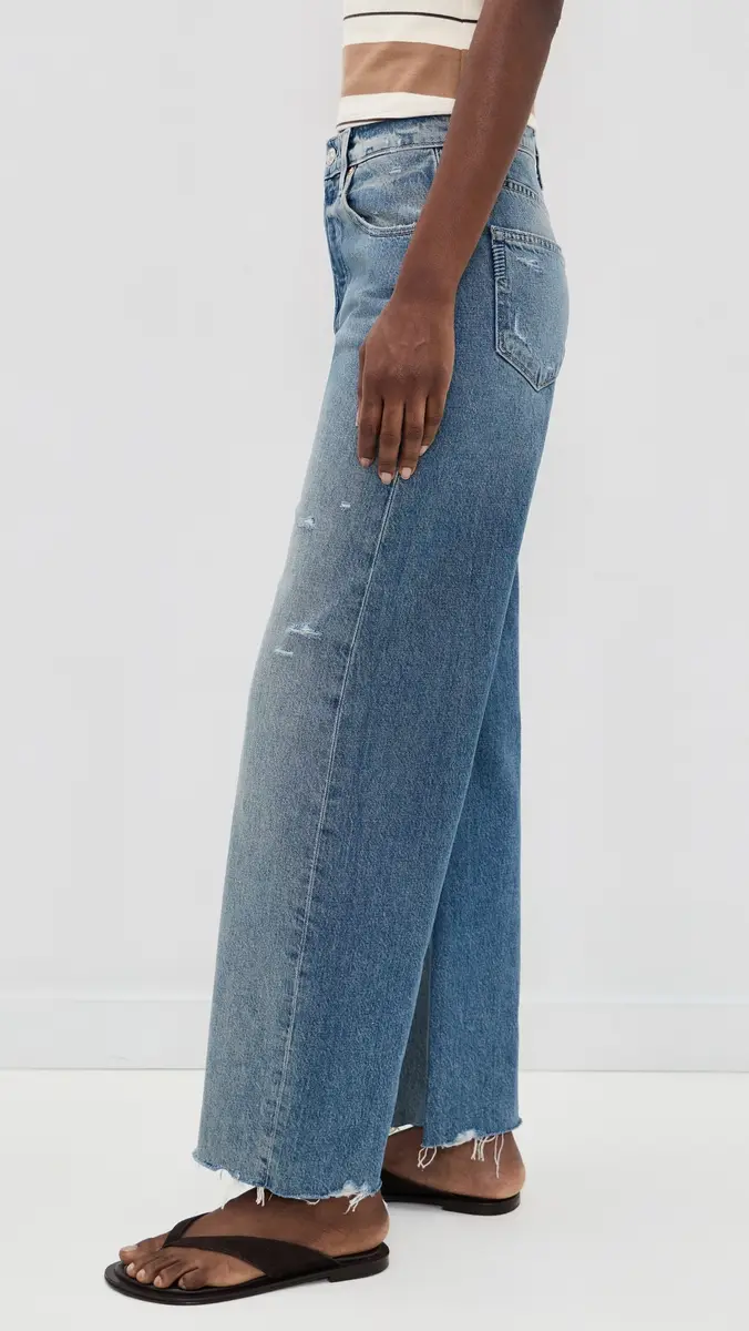 PAIGE Arellia Skimmer Covered Button Fly Wide Leg Jeans | Thumbnail 4 PAIGE Arellia Skimmer Covered Button Fly Wide Leg Jeans | Thumbnail 4