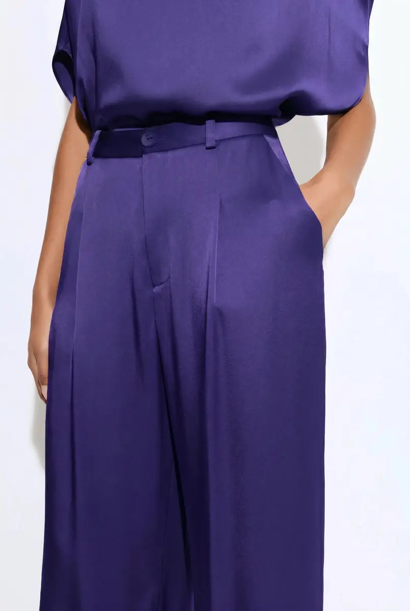 Lapointe Satin Relaxed Pleated Pant | Thumbnail 3