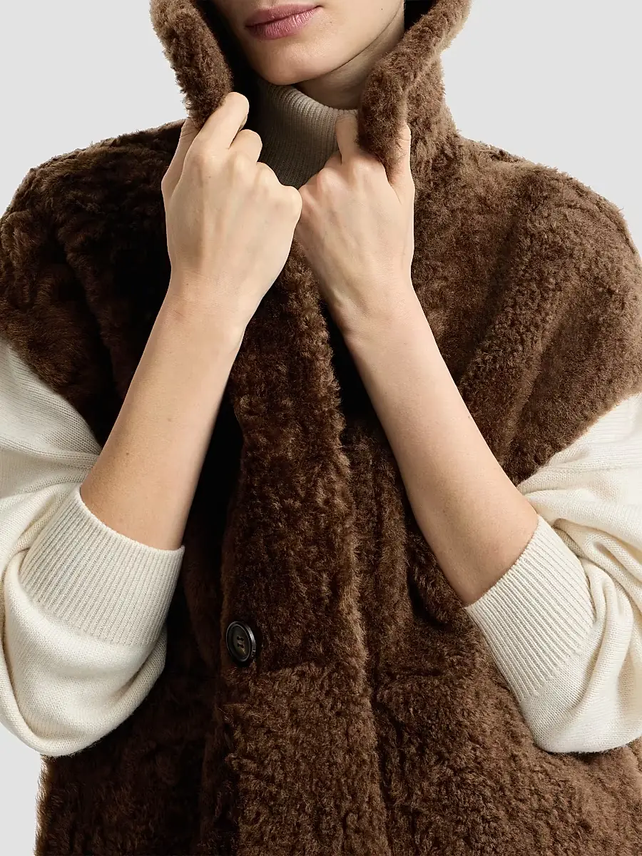 Brunello Cucinelli Women's Fuzzy Shearling Reversible Vest with Monili - Chocolate | Thumbnail 4 Brunello Cucinelli Women's Fuzzy Shearling Reversible Vest with Monili - Chocolate | Thumbnail 4