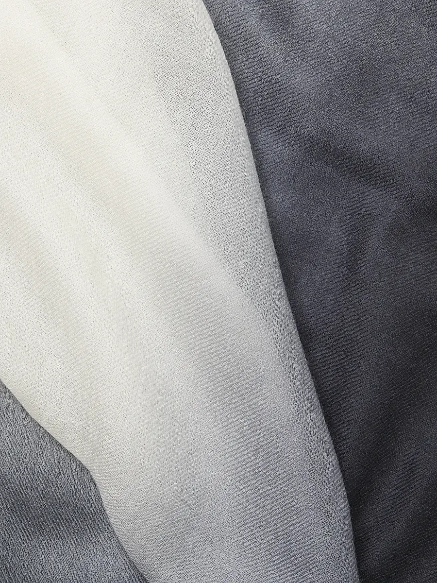 Sofia Cashmere Women's Ombré CashmereScarf | Thumbnail 4 Sofia Cashmere Women's Ombré CashmereScarf | Thumbnail 4