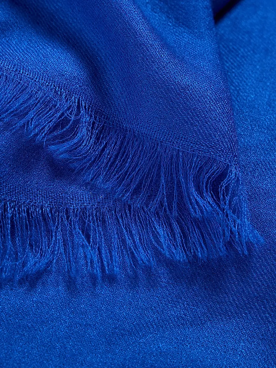 Sofia Cashmere Women's Lightweight Cashmere Scarf | Thumbnail 4 Sofia Cashmere Women's Lightweight Cashmere Scarf | Thumbnail 4