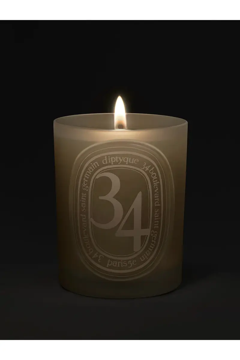 Diptyque 34 Boulevard Saint Germain Medium Candle | Thumbnail 2 Diptyque 34 Boulevard Saint Germain Medium Candle | Thumbnail 2