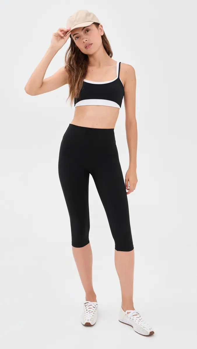 FORM x Olivia Jade Capri Leggings Black | Thumbnail 5 FORM x Olivia Jade Capri Leggings Black | Thumbnail 5