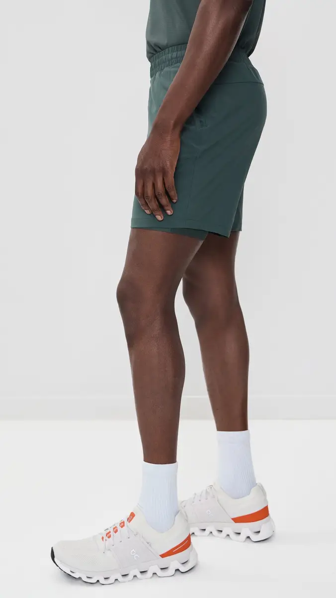 Beyond Yoga Pivotal 2.0 Performance Lined Shorts 7 | Thumbnail 4