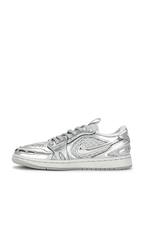 Jordan Air Jordan 1 Low Method of Make Sneaker | Thumbnail 5 Jordan Air Jordan 1 Low Method of Make Sneaker | Thumbnail 5
