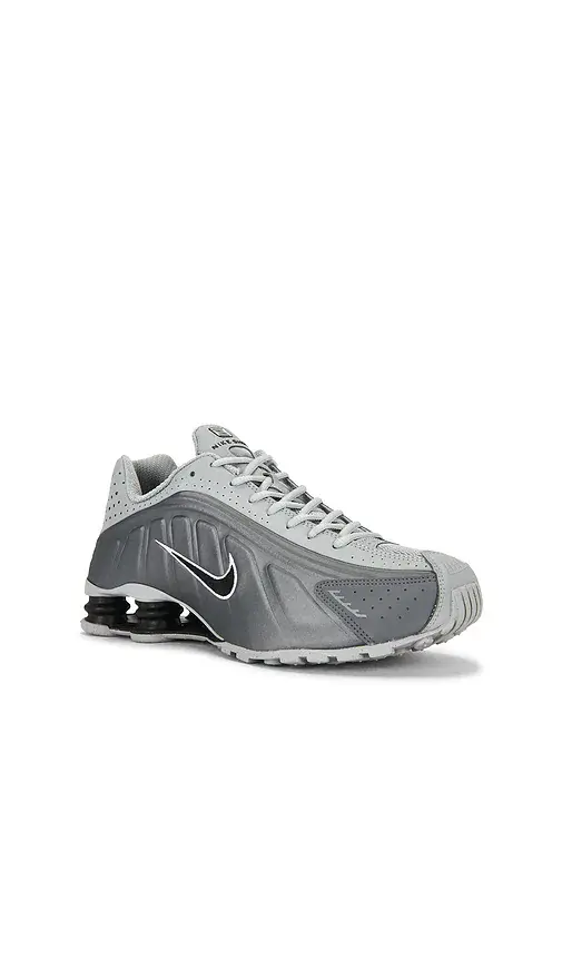 Nike Shox R4 Sneaker | Thumbnail 2 Nike Shox R4 Sneaker | Thumbnail 2
