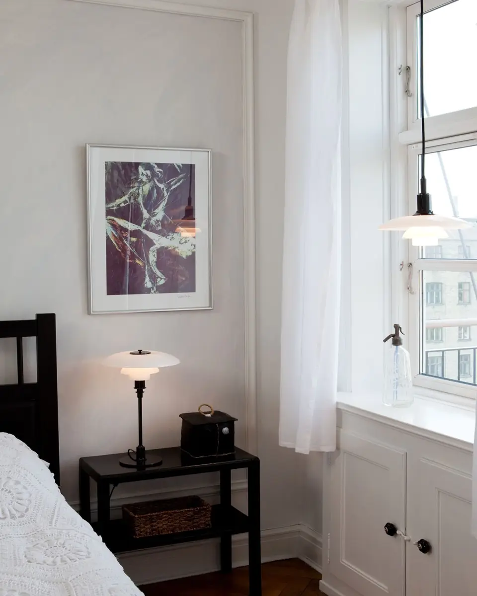 Louis Poulsen PH 3/2 Table | Thumbnail 4 Louis Poulsen PH 3/2 Table | Thumbnail 4