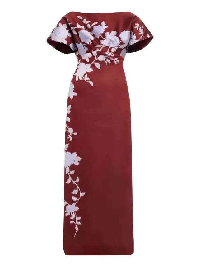 Rose Fil Coupe Empire-Waist Column Gown Rose Fil Coupe Empire-Waist Column Gown