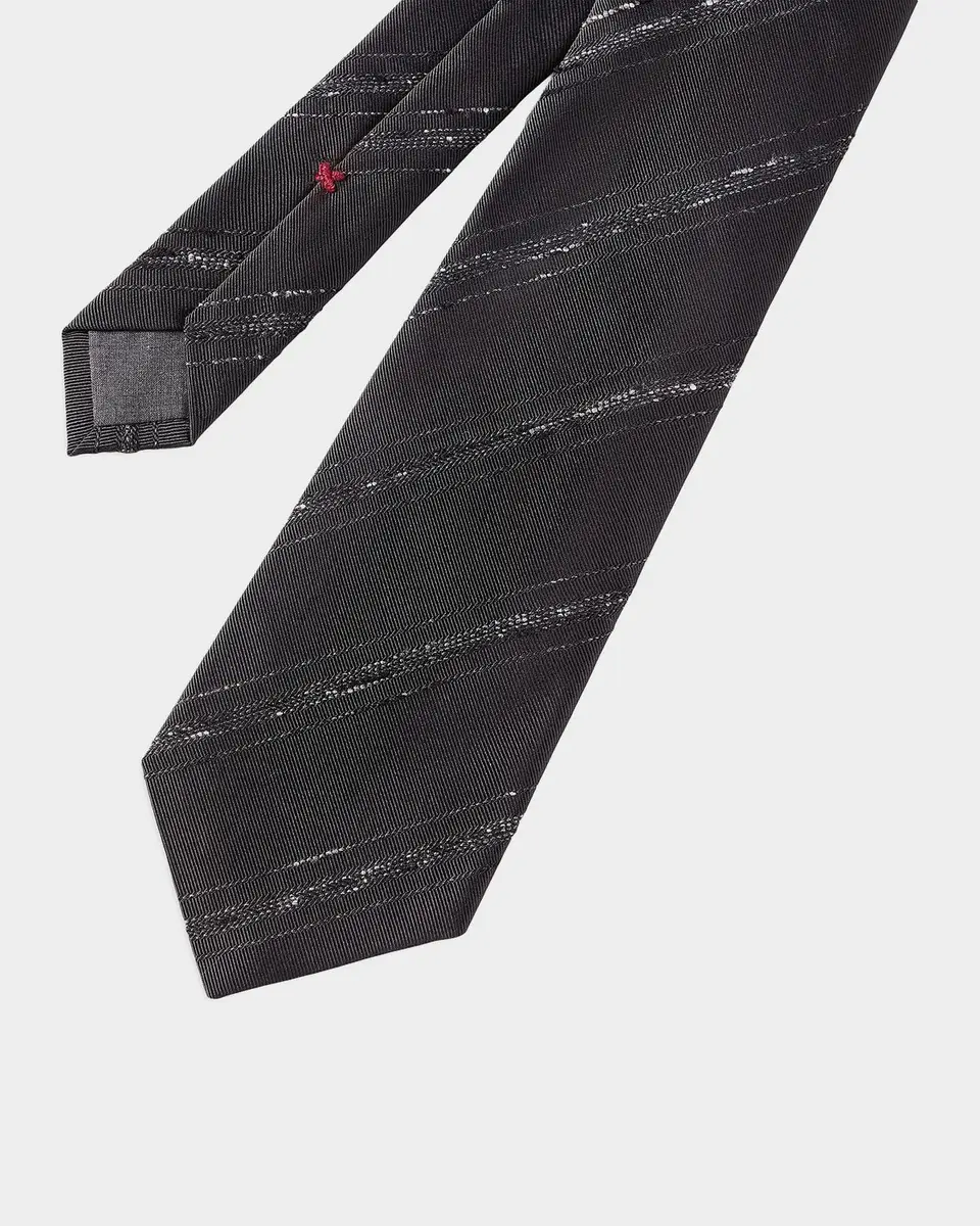 Brunello Cucinelli Men's Slubbed Stripe Silk and Cotton Tie | Thumbnail 3 Brunello Cucinelli Men's Slubbed Stripe Silk and Cotton Tie | Thumbnail 3